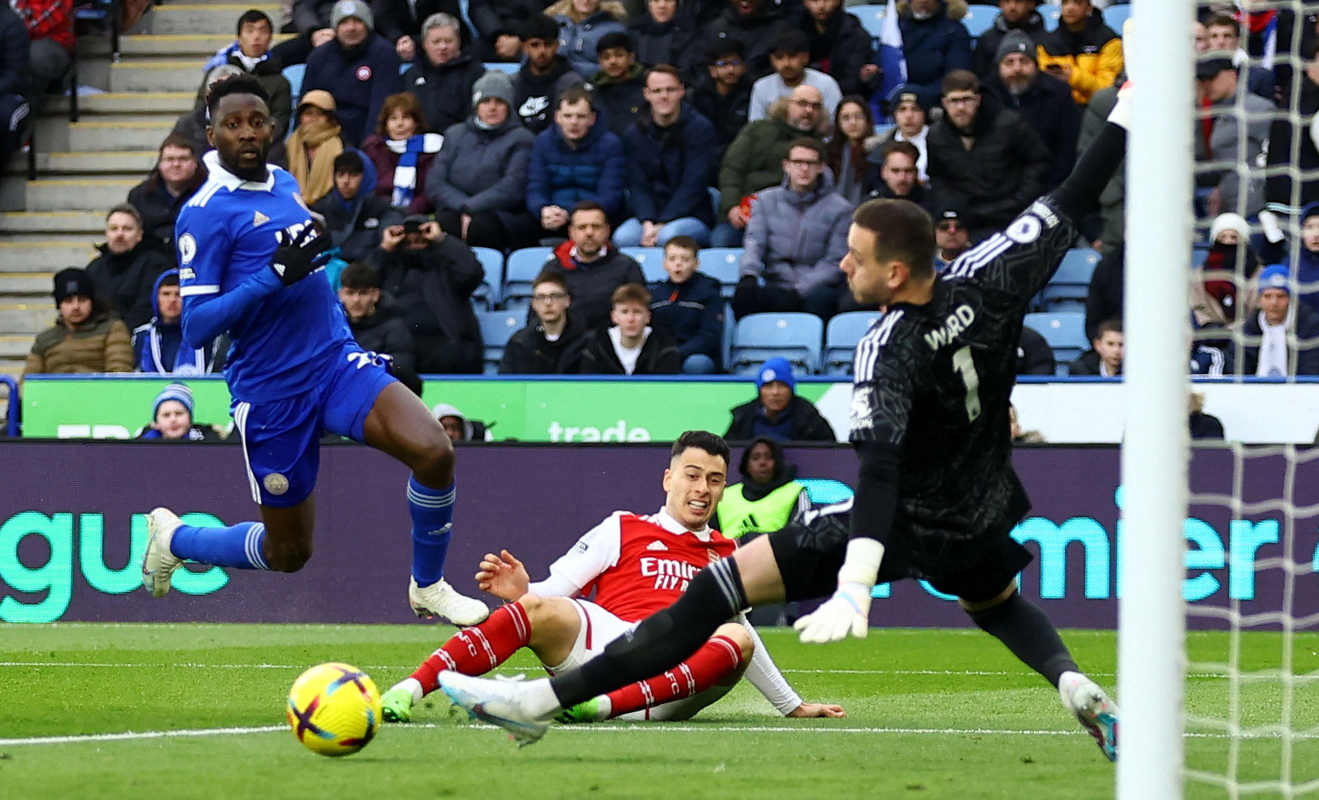 排名穩步上 排名穩步上